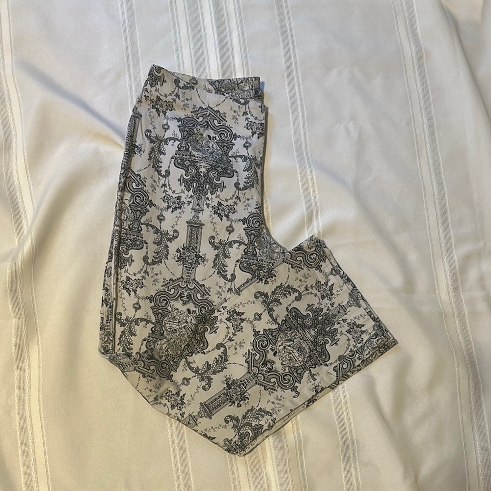 Harold's Monochrome Baroque Print Pants - Picture 5 of 8